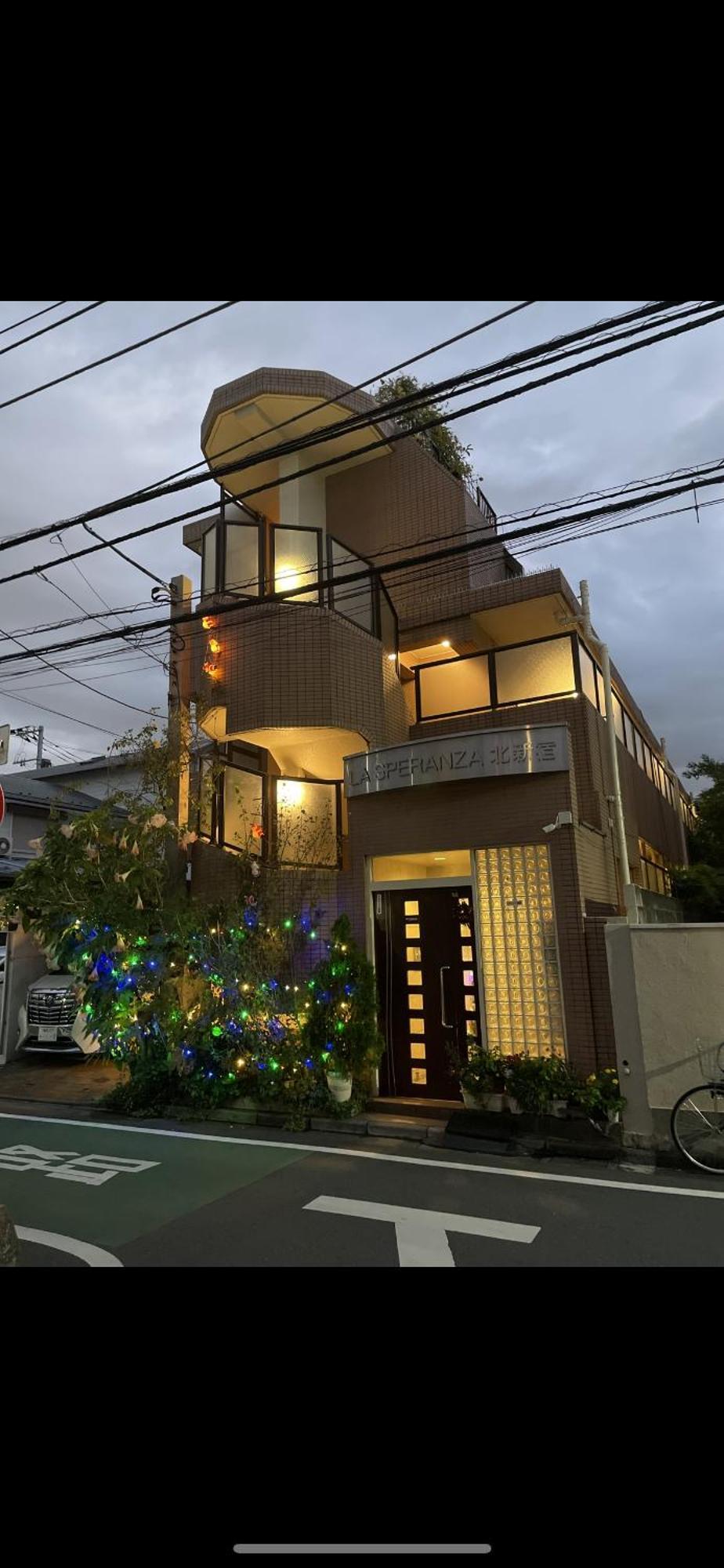 Apartemen 新宿庭院の屋-shinjuku Garden -28 Square Meters King Size Bed Garden